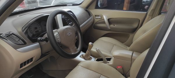 Chery Tiggo 2.0 4x4 Luxury - 2013 - Imagen 9