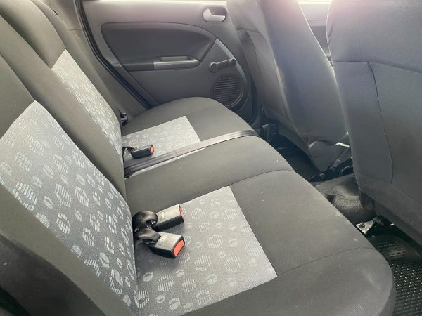 Ford Fiesta Ambiente 1.6 - Imagen 9