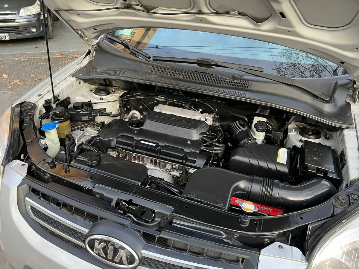 Kia Sportage 4x4 Mt - Imagen 15