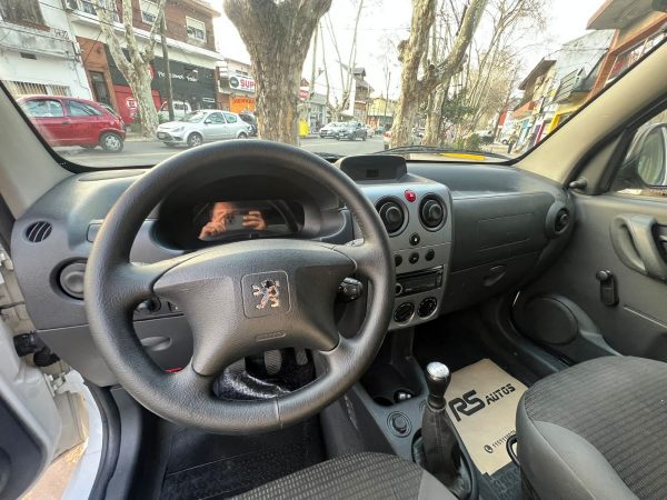 Peugeot Partner Furgon Confort 1.6 C/gas - Imagen 9