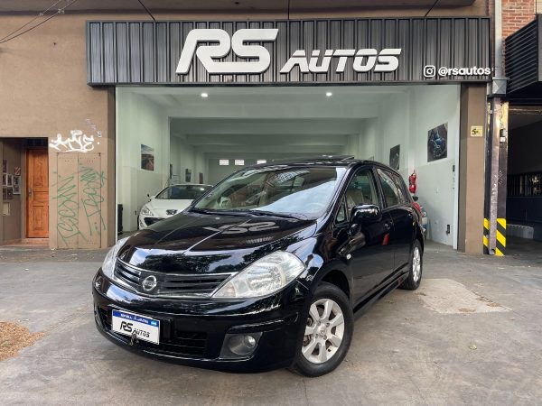 Nissan Tiida Tekna 1.8 Mt.