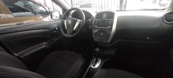 Nissan Versa Advance At Pure Drive F2 C/gas - 2018 - Imagen 14