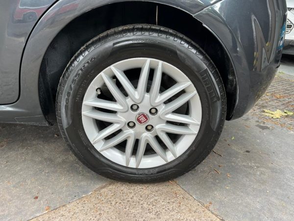 Fiat Punto Essence 1.6 16v - Imagen 13