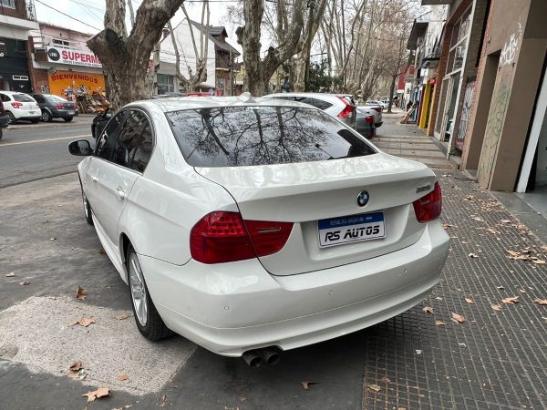 Bmw Serie 3 2.5 325i Sedan Executive At. - Imagen 5