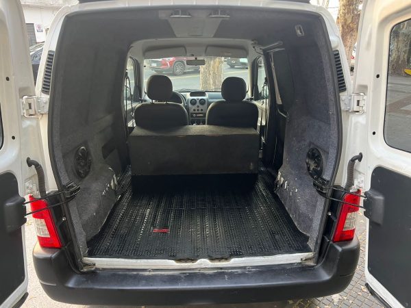 Peugeot Partner Furgon Confort 1.6 C/gas - Imagen 8