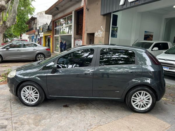 Fiat Punto Essence 1.6 16v - Imagen 6