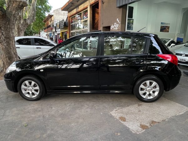 Nissan Tiida Tekna 1.8 Mt. - Imagen 3