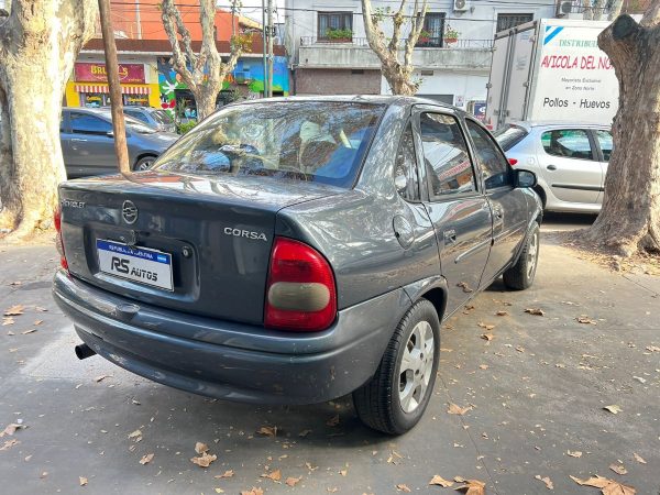 Chevrolet Corsa Classic 1.6 Gls - Imagen 6
