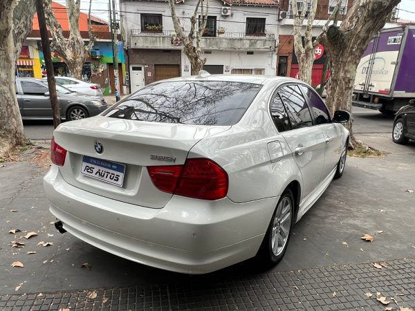 Bmw Serie 3 2.5 325i Sedan Executive At. - Imagen 6