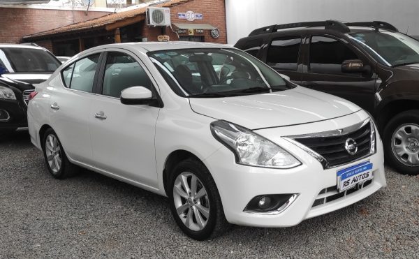 Nissan Versa Advance At Pure Drive F2 C/gas - 2018 - Imagen 4