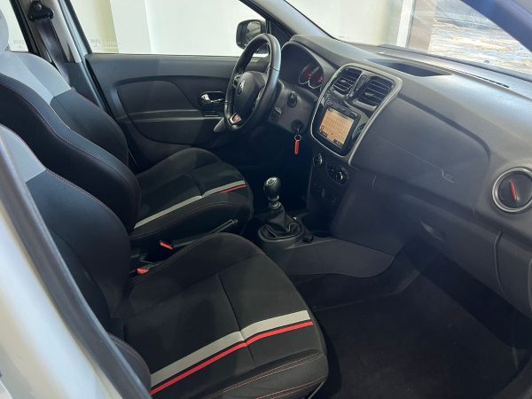 Sandero Rs 2.0 - Imagen 10