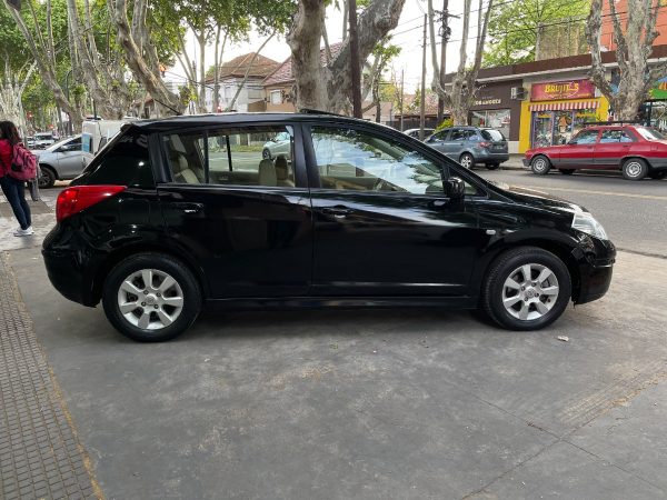 Nissan Tiida Tekna 1.8 Mt. - Imagen 4