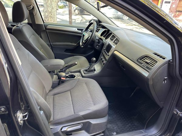 Volkswagen Golf 2016 1.6 Trendline - Imagen 9