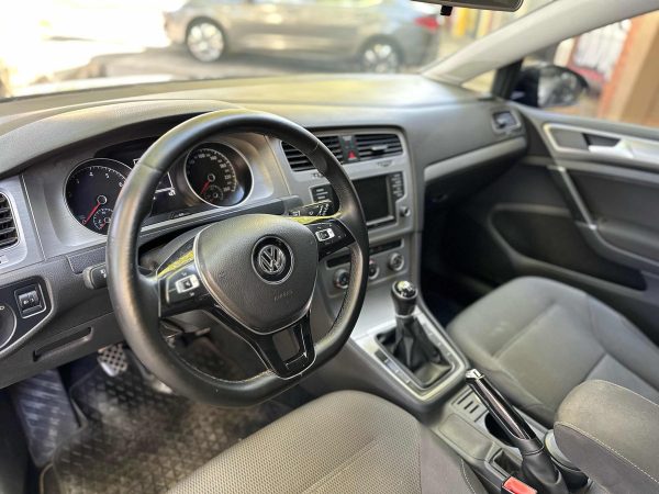 Volkswagen Golf 2016 1.6 Trendline - Imagen 12