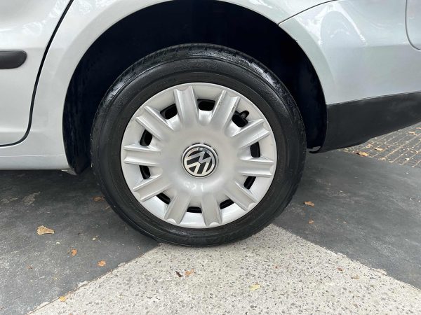 Volkswagen Suran 2010 1.6 Comfortline 101cv 11a - Imagen 14