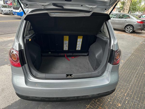 Volkswagen Suran 2010 1.6 Comfortline 101cv 11a - Imagen 7