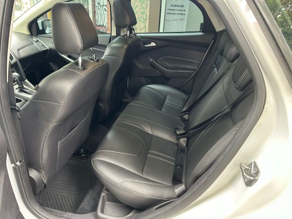 Ford Focus Se Plus Powershift 2.0 - Imagen 12