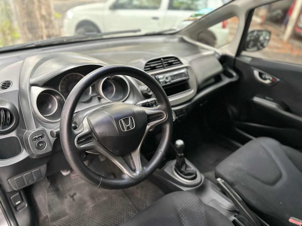 Honda Fit 2012 1.4 Lx-l Mt 100cv - Imagen 11