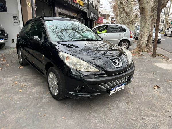 Peugeot 207 1.6 Xt - Imagen 2