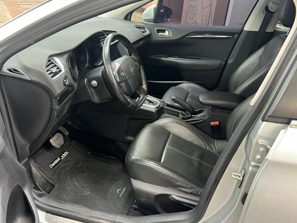 Citroen C4 Lounge Exclusive 1.6 Thp At. - Imagen 7