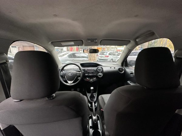 Toyota Etios Xls 5p. - Imagen 11