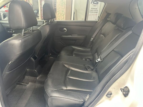 Nissan Tiida Tekna 5p. - Imagen 10