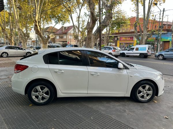 Chevrolet Cruze Lt 5p. - Imagen 6