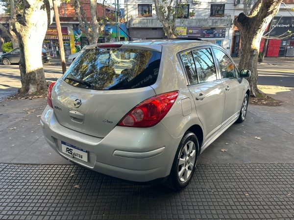 Nissan Tiida Tekna 1.8 - Imagen 6