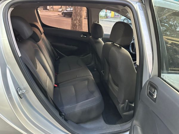 Peugeot 308 Active 1.6 - Imagen 11