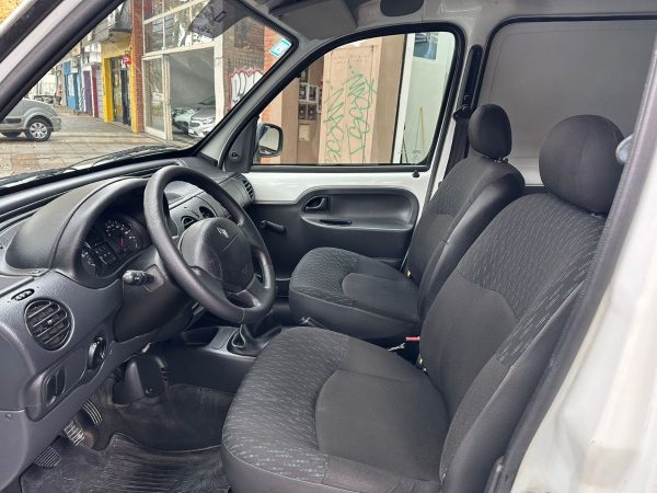 Renault Kangoo Furgon 1.6 - Imagen 11