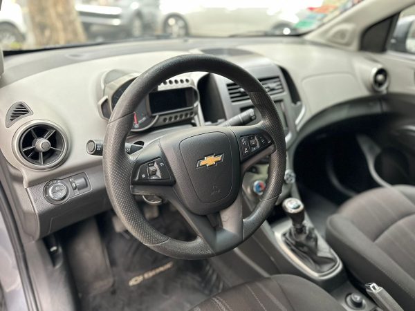 Chevrolet Sonic Lt 5p. - Imagen 8