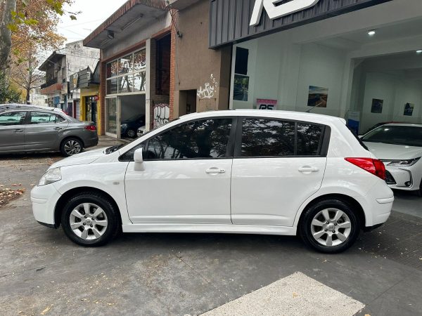 Nissan Tiida Tekna 5p. - Imagen 6