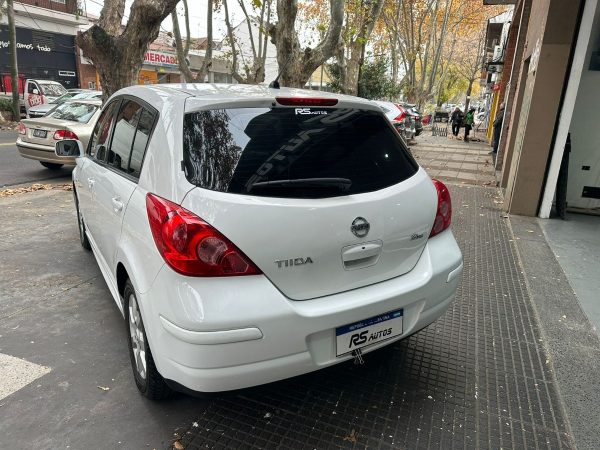 Nissan Tiida Tekna 5p. - Imagen 3