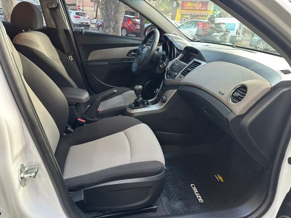 Chevrolet Cruze Lt 5p. - Imagen 9