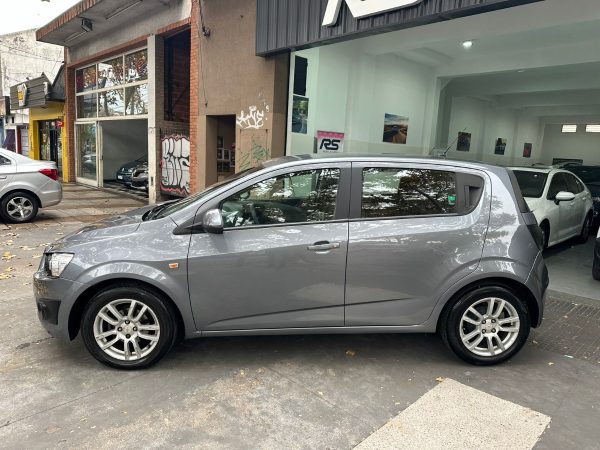 Chevrolet Sonic Lt 5p. - Imagen 5