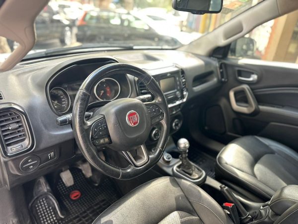 Fiat Toro Freedom 4x4 Mt 2.0 - Imagen 8