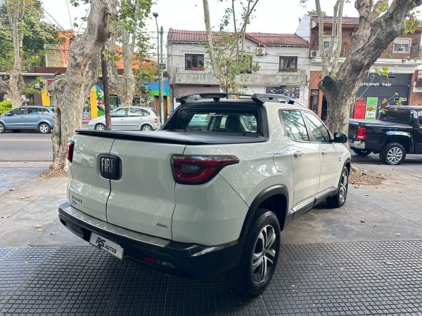 Fiat Toro Freedom 4x4 Mt 2.0 - Imagen 6