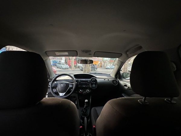 Toyota Etios X 4 Pts. - Imagen 10