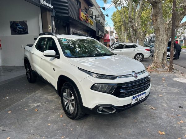 Fiat Toro Freedom 4x4 Mt 2.0 - Imagen 2