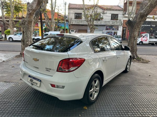 Chevrolet Cruze Lt 5p. - Imagen 4