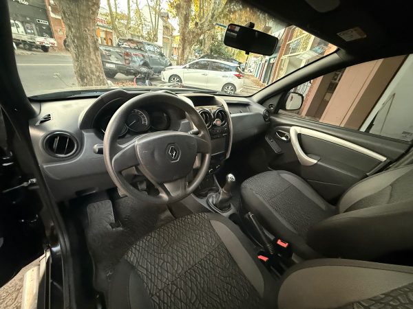 Renault Duster Oroch 1.6 Outsider - Imagen 18