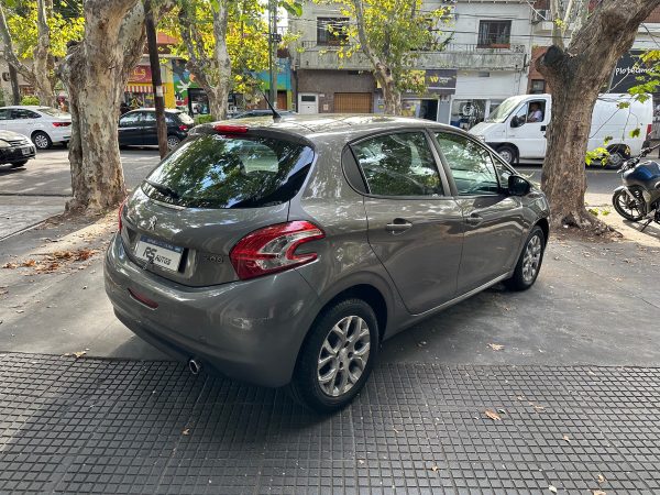 Peugeot 208 1.6 Allure - Imagen 6