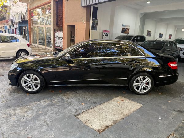 Mercedes-benz Clase E 1.8 E250 Avantgarde B.efficiency At - Imagen 3