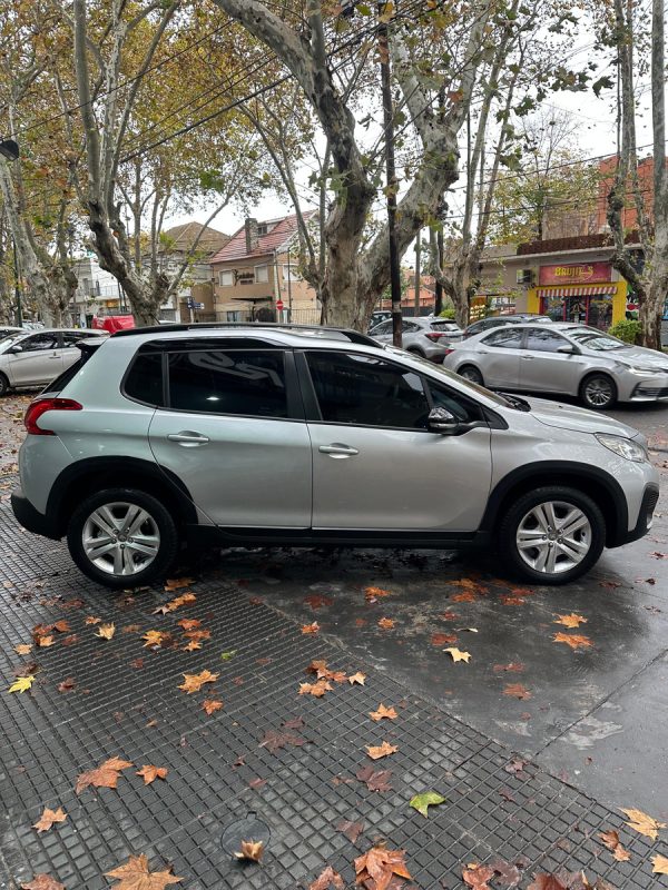 Peugeot 2008 1.6 Allure - Imagen 8