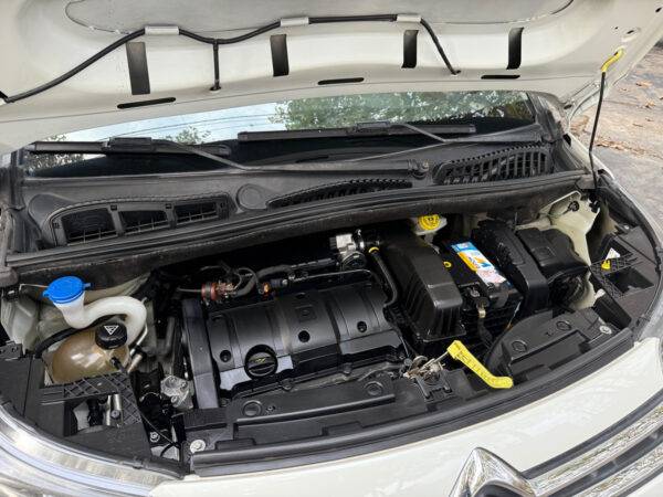 Citroën Aircross 1.6 Vti 115 Feel At6 - Imagen 22