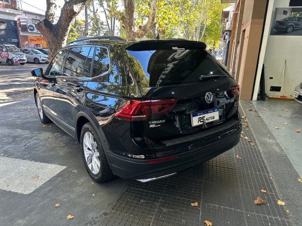 Volkswagen Tiguan Allspace 2.0 Tsi Comfortline Dsg - Imagen 4