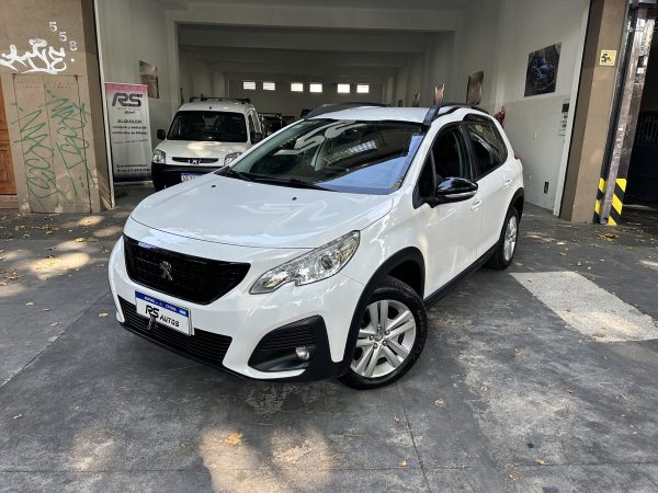 Peugeot 2008 1.6 Allure