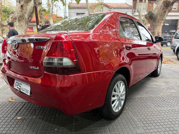 Toyota Etios 1.5 Sedan Xls - Imagen 11