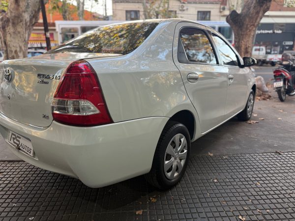 Toyota Etios 1.5 Sedan Xs - Imagen 11