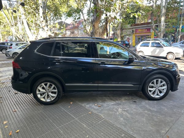 Volkswagen Tiguan Allspace 2.0 Tsi Comfortline Dsg - Imagen 6